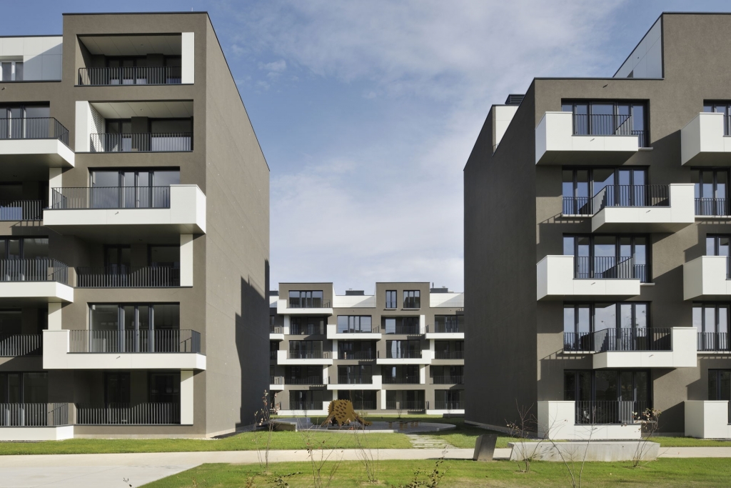 Balcony Apartments